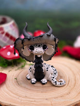 Load image into Gallery viewer, Small Inky (no wings) PRE-ORDER